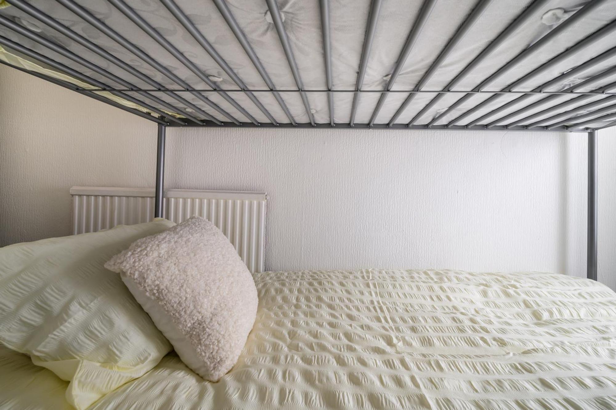 Holiday home Heart Of - Sleeps 10 - Parking
